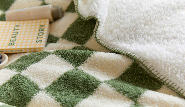 Soft Velvet Black and White Blanket
