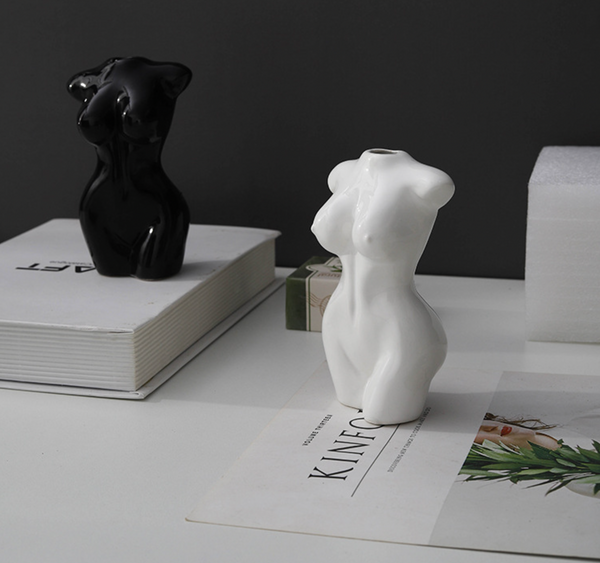 Nordic Feminine Body Sculpture Vase