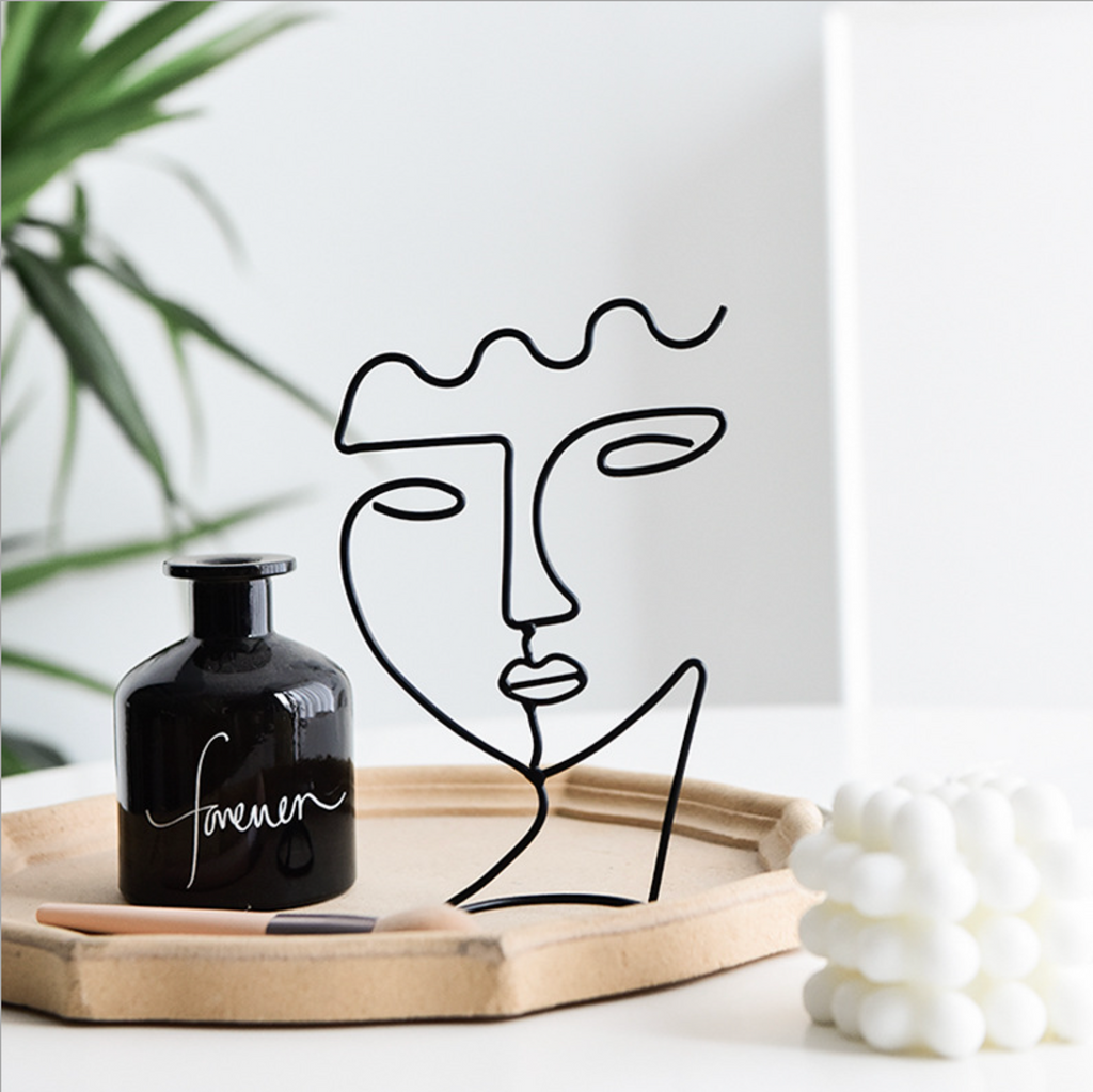 Abstract Faces Stand Abstract Iron Human Face Stand – M Decor Studio